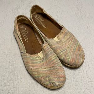 Toms women’s 10 rainbow espadrille flats.